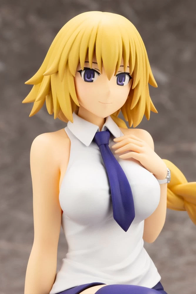 Kotobukiya 1/7Fate/Apocrypha Ruler/ Jeanne D'arc Ani Scale Statue PP740 - Image 4