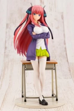 Kotobukiya 1/8 The Quintessential Quintuplets Nino Nakano Scale Statue Figure PP891