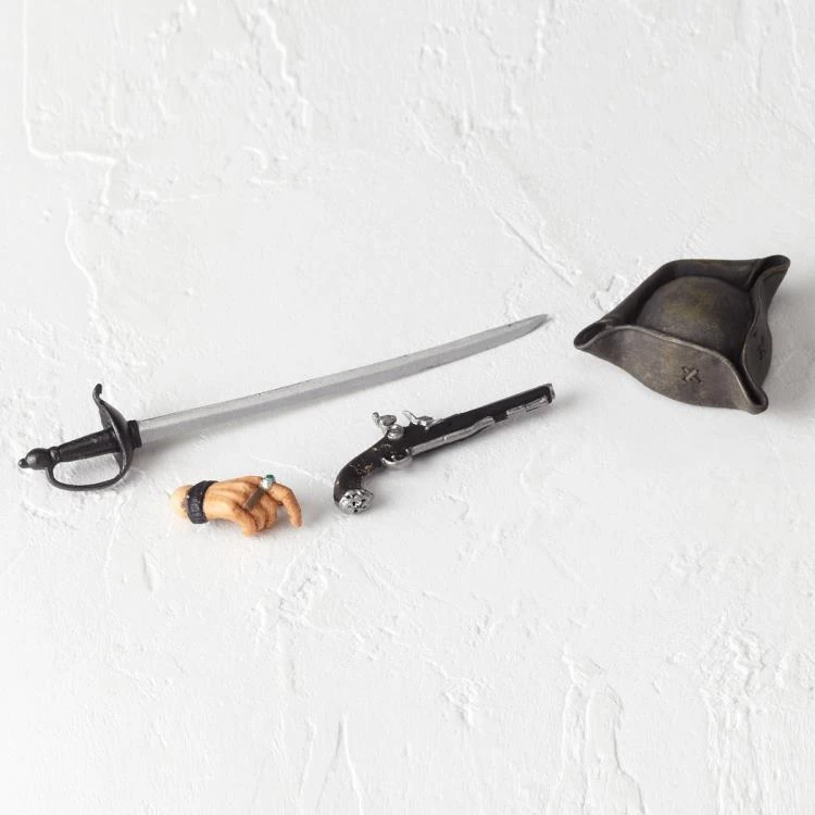 Amazing Yamaguchi Revoltech Figure Pirates Of The Caribbean Jack Sparrow (2023 Release) NR006 - Image 9