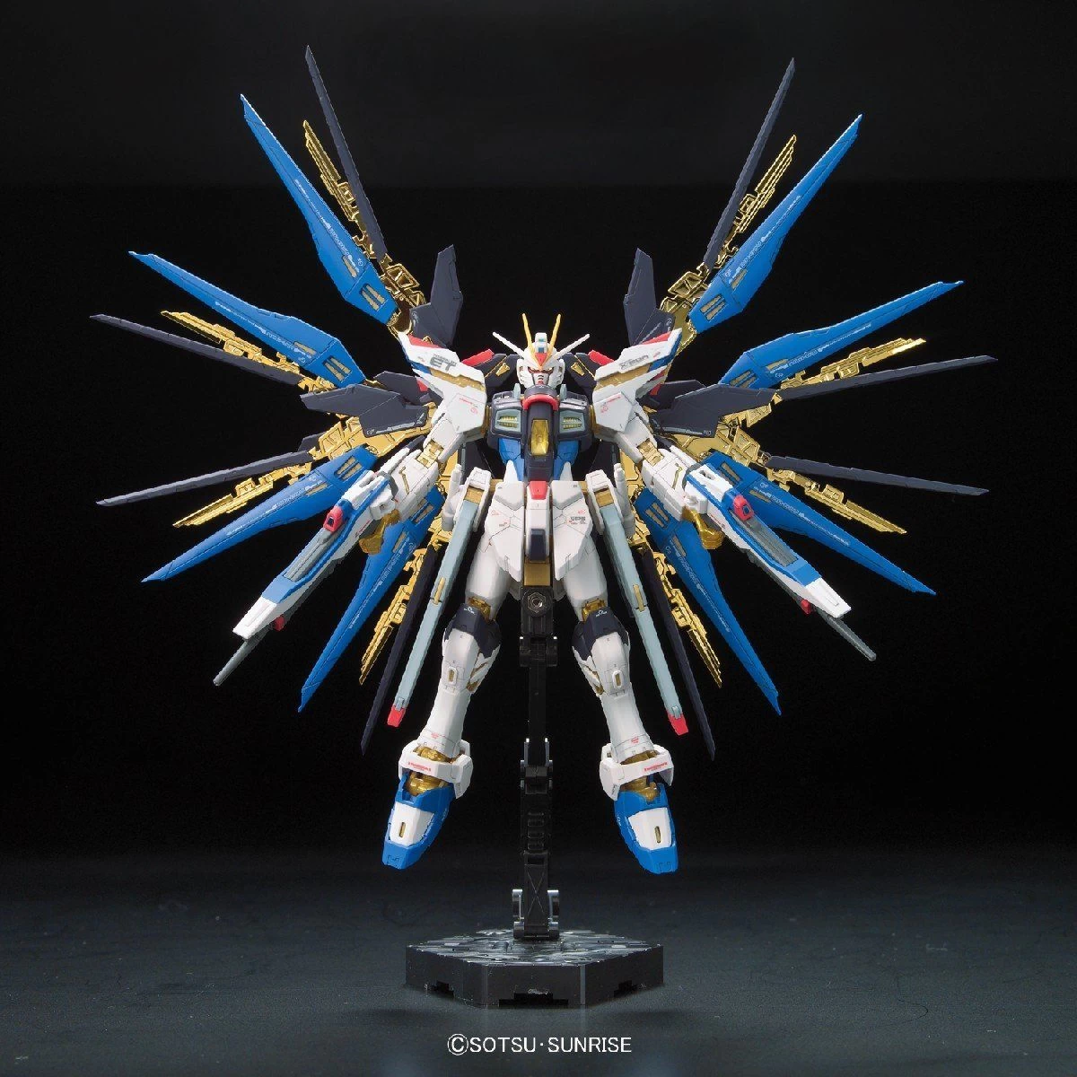 Bandai Gundam 1/144 RG #14 Seed Destiny ZGMF-X20A Strike Freedom Gundam Model Kit - Image 3