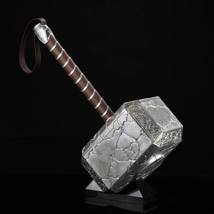 Hasbro Marvel Legends Thor: Love And Thunder Mjolnir Prop Replica - Image 2