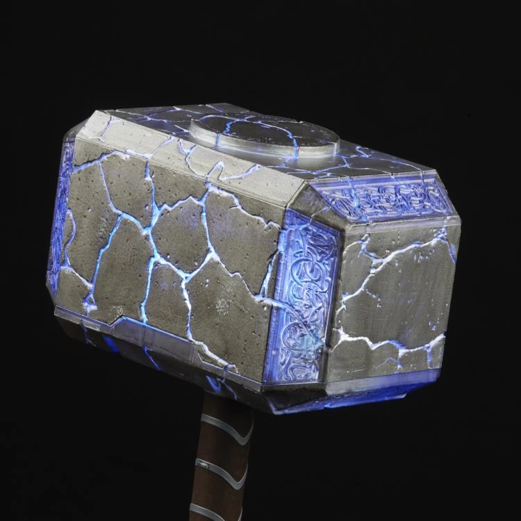 Hasbro Marvel Legends Thor: Love And Thunder Mjolnir Prop Replica - Image 5