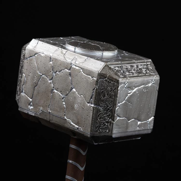 Hasbro Marvel Legends Thor: Love And Thunder Mjolnir Prop Replica - Image 4